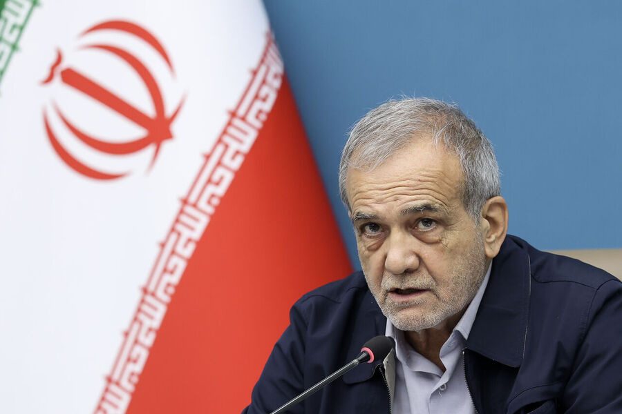 کۆماری ئیسلامیی ئێران دەست پێشخەری هیچ جەنگێک نییە
