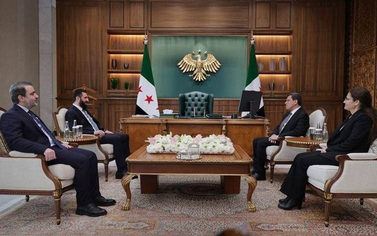مەزڵووم عەبدی: ئەولەویەتی ئێمە یەکدەنگیی کوردە لە کوردستانی سووریا