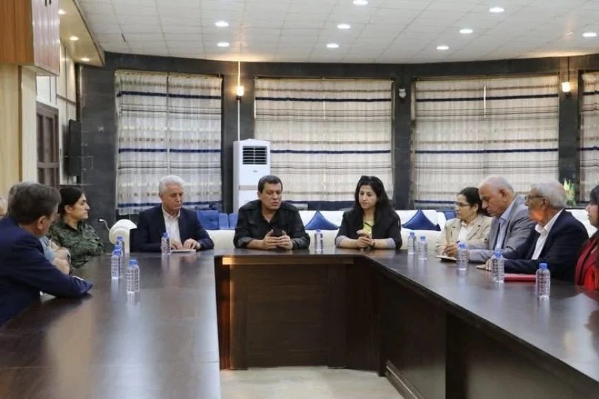 هیئت کردی در کردستان سوریه بر ادامه نشست‌ها و تدوین برنامه‌های آینده تأکید کرد