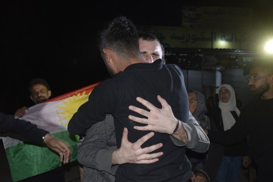 آزادی ۲۳۲ زندانی عضو SDF در چارچوب توافق این نیروها و دولت موقت سوریه