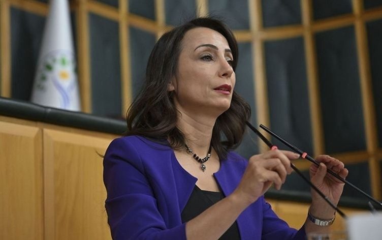 هاوسەرۆکی دەم پارتی داوا دەکات کار لەسەر بەیاساییکردنی راپۆرتی کۆمیسیۆنی ئاشتی بکات