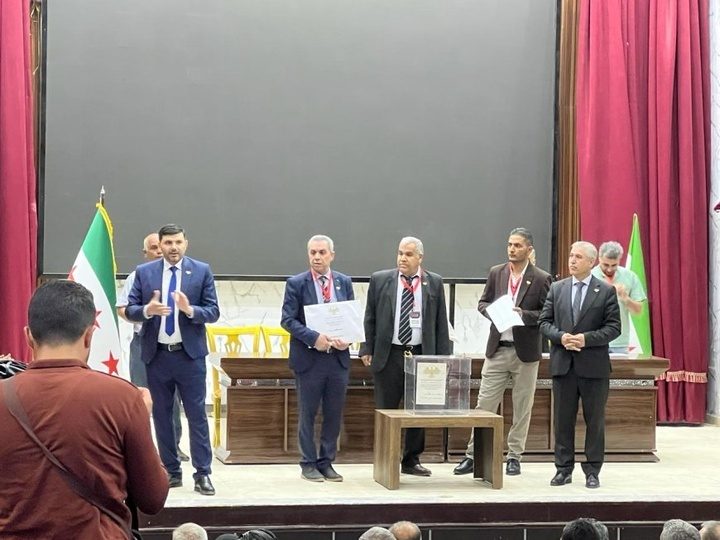 ٨ کورسی بۆ ئەنەکەسە و سەربەخۆکان؛ پەیەدە هەڵبژاردنی بایکۆت کرد