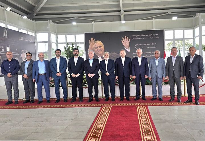 سەرکونسوڵی کۆماری ئیسلامیی ئێران سەردانی مەزاری مام جەلالی کرد