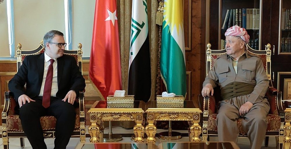 Barzani and the Turkish ambassador emphasized on resolving differences