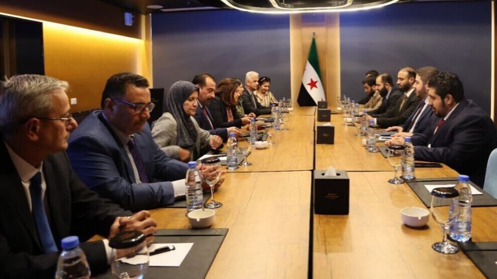 آینده نامعلوم توافق دمشق و SDF؛ نگرانی‌ها درباره حقوق کُردها و مدیریت محلی