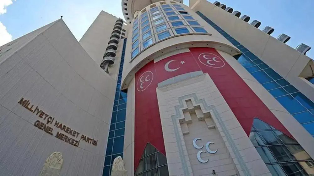 ادامه تغییرات تشکیلاتی در حزب حرکت ملی؛ دو رئیس استعفا کردند، یک مرکز استانی منحل شد