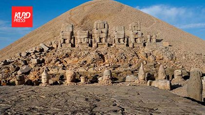 شکوه تندیس های سنگی در کوه نمرود