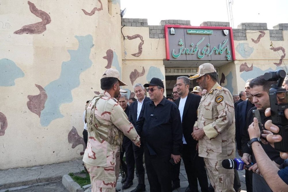 استاندار آذربایجان‌غربی بر تسریع راه اندازی مرز کوزه‌رش سلماس تاکید کرد