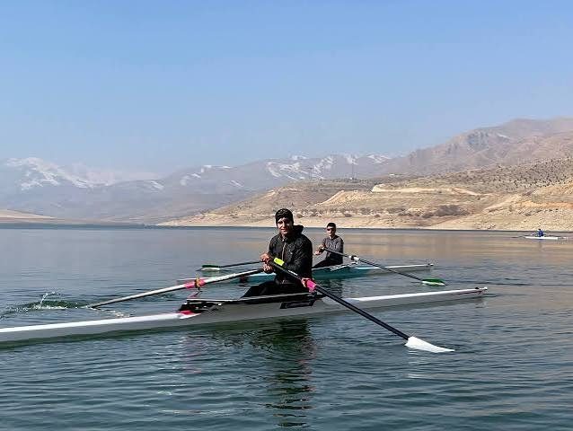 اردوی تیم ملی روئینگ مردان در سد مهاباد آغاز شد