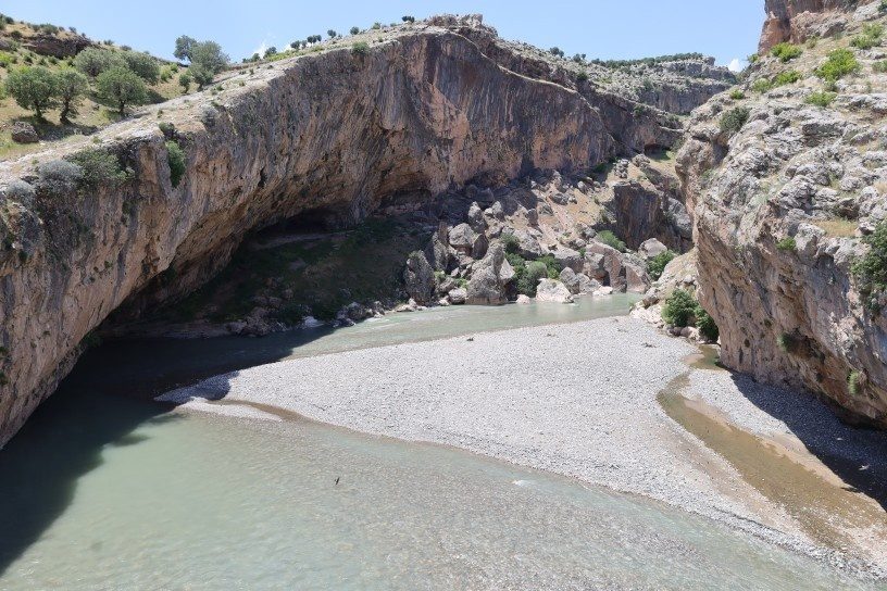 پل دوهزار ساله جندره؛ شاهکار مهندسی در کردستان ترکیه + فیلم و تصاویر
