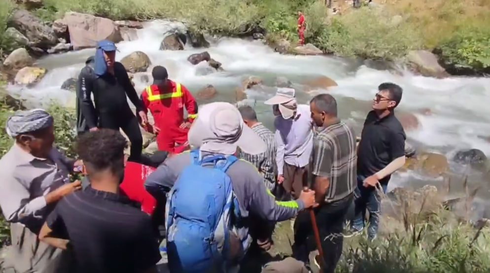 پیکر گردشگر مغروق در آبشار «سوله دوکل» پیدا شد