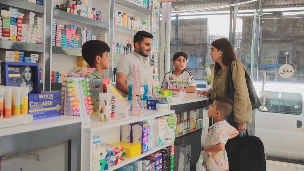 کمبود داروهای بیماران خاص در کوبانی؛ بیماران ناچار به واردات دارو از ترکیه با هزینه‌های سنگین