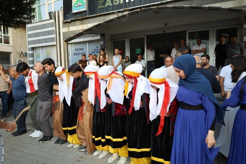 آغاز پنجاه‌وهشتمین جشنواره تتوان با تأکید بر حمایت از روند صلح