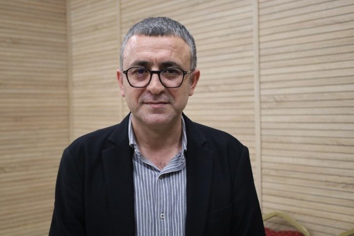 از آزادی ۳۹۰۰ زندانی تا تغییر شرایط اوجالان؛ روایت نماینده دیاربکر از «قانون چارچوب» + فیلم